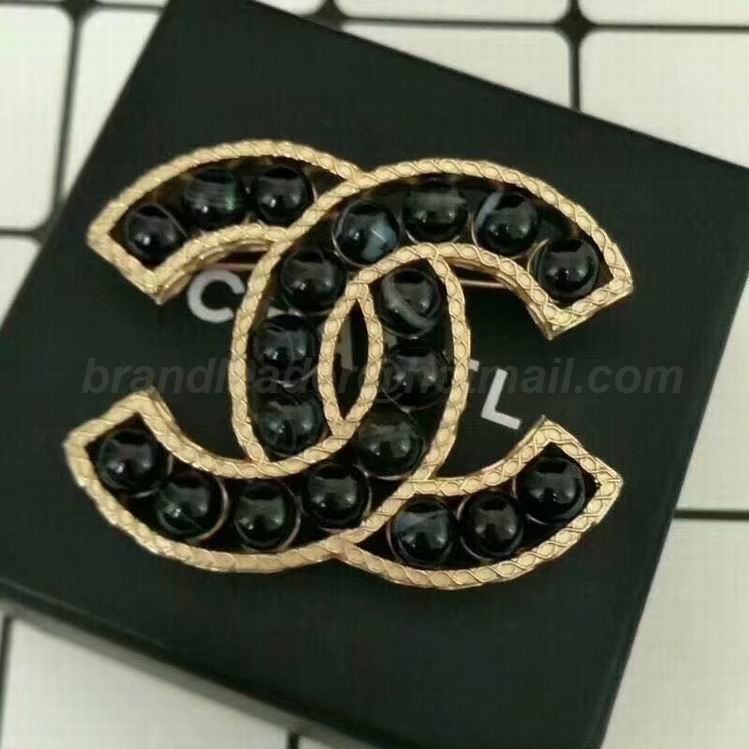 Chanel Brooch 123